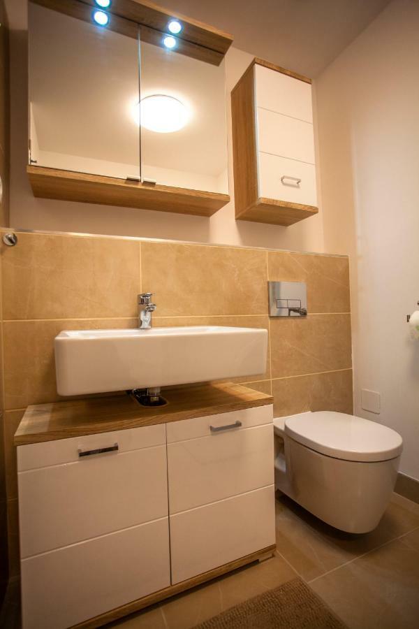 Apartment Air-conditioned View 24h Check-in