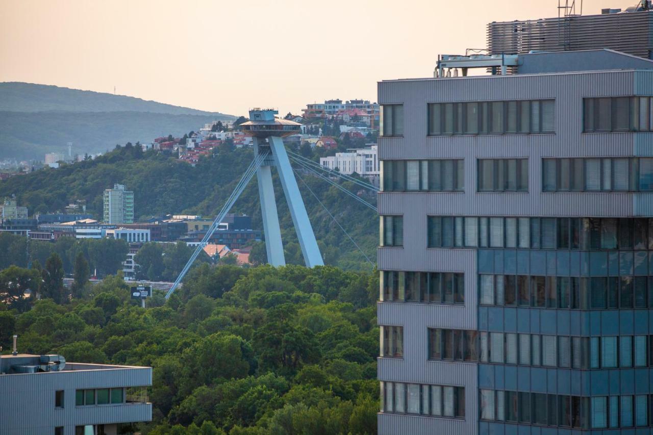 Air-conditioned View 24h Check-in Apartment